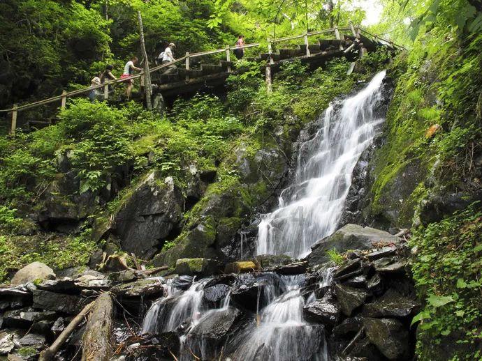逃离废弃楼层4